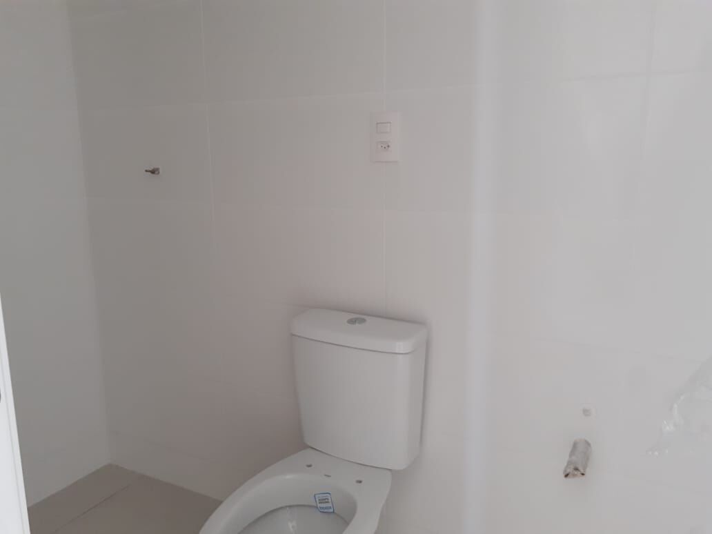 Apartamento à venda com 2 quartos, 80m² - Foto 5