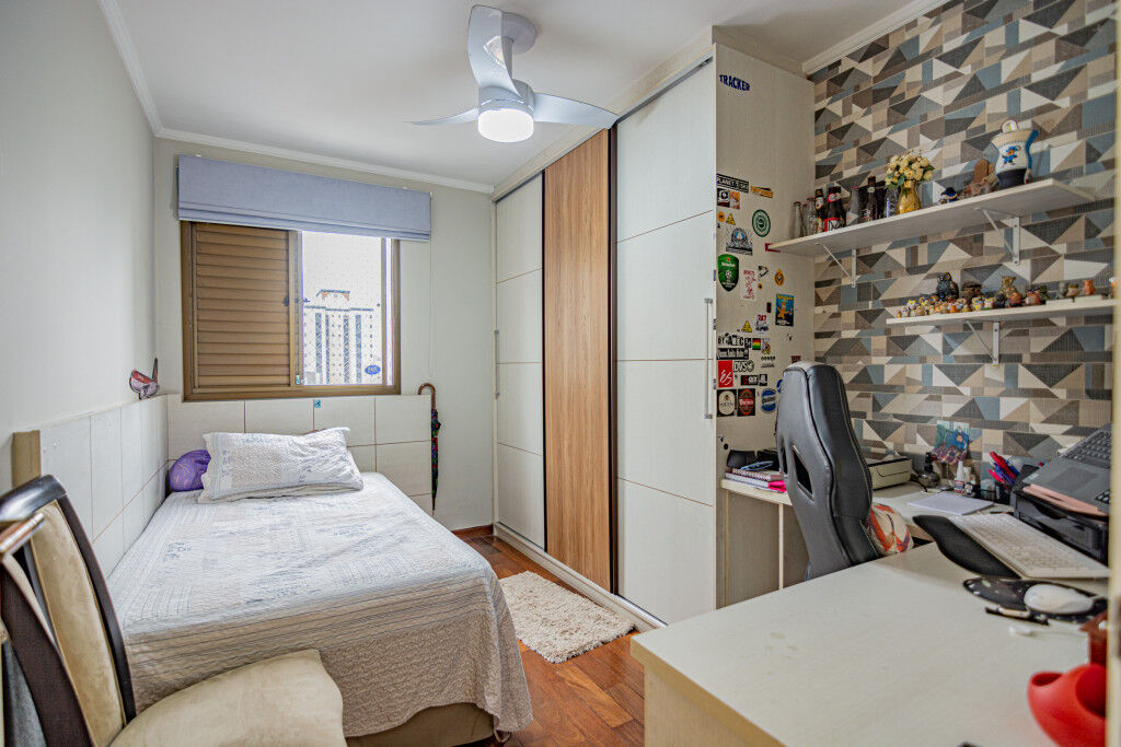 Apartamento para alugar com 3 quartos, 97m² - Foto 14