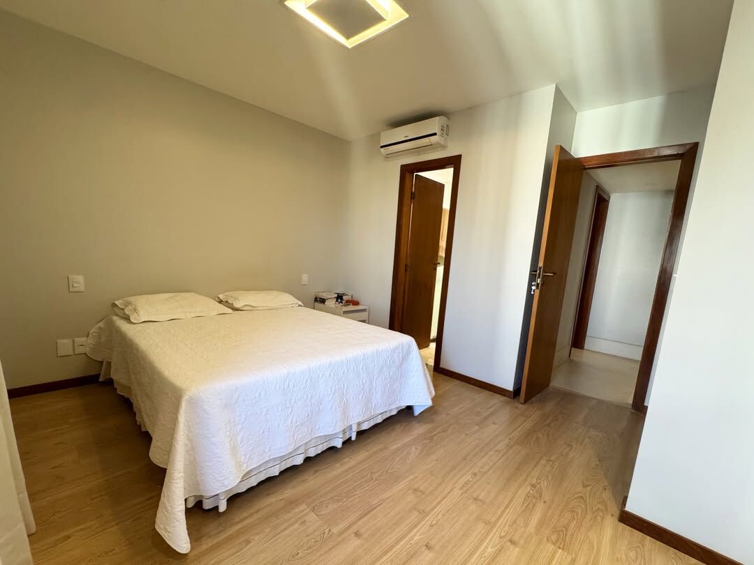 Apartamento à venda com 3 quartos, 158m² - Foto 11