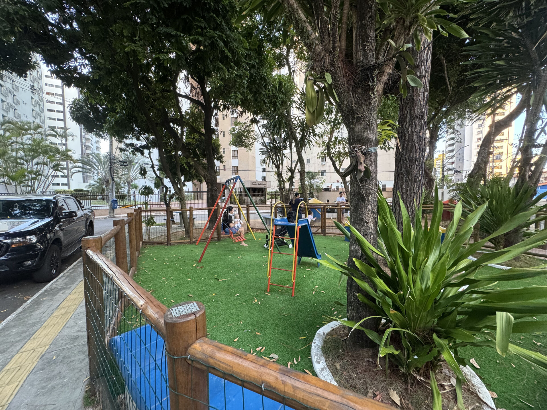 Apartamento à venda com 3 quartos, 158m² - Foto 18