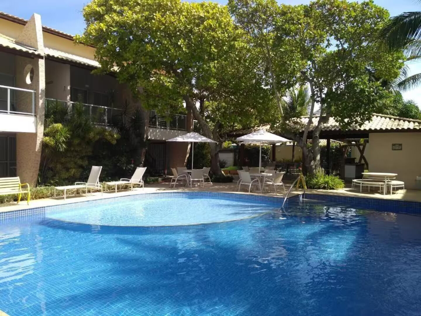 Casa à venda com 2 quartos, 78m² - Foto 1