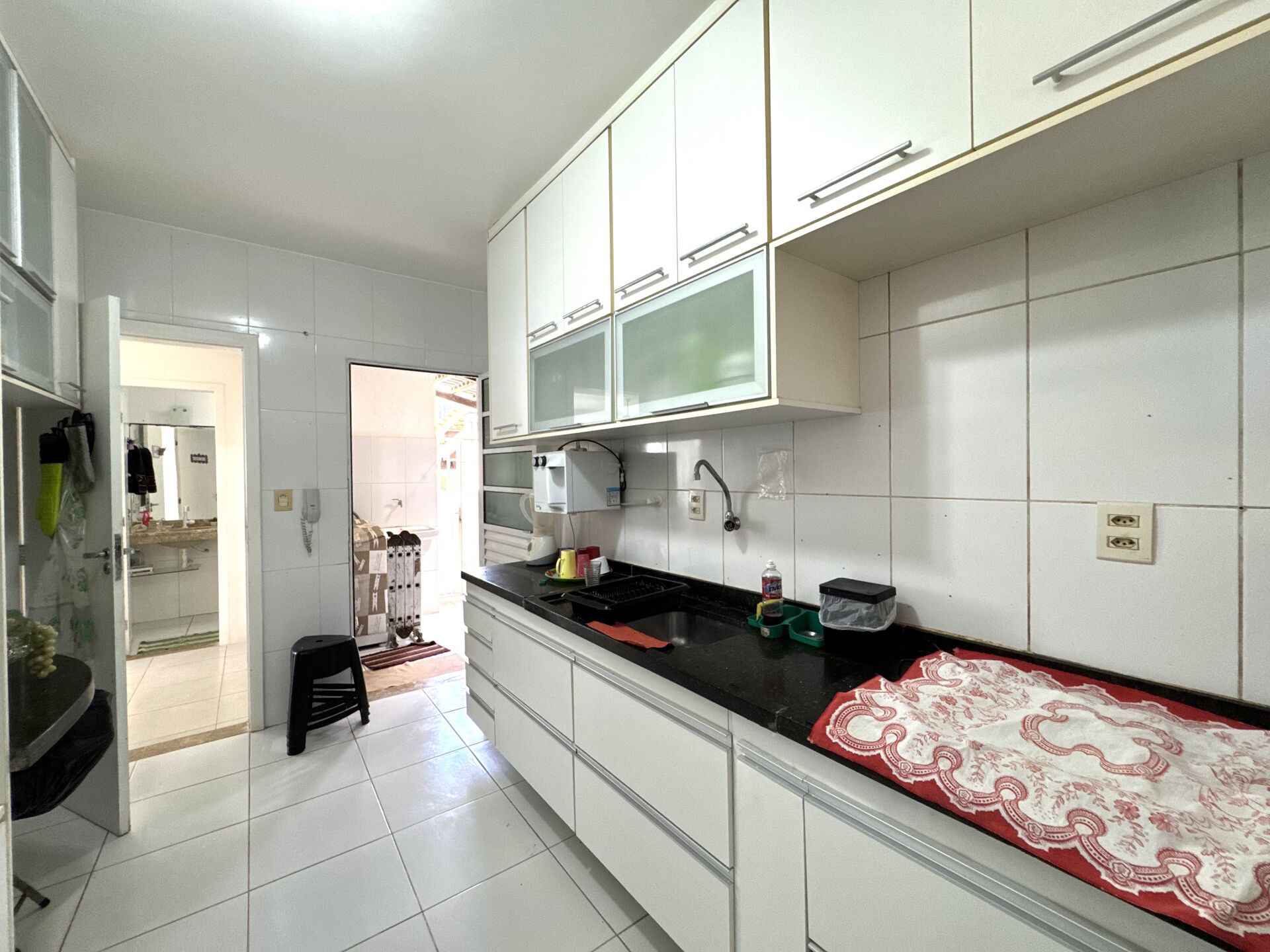 Casa à venda com 4 quartos, 127m² - Foto 26