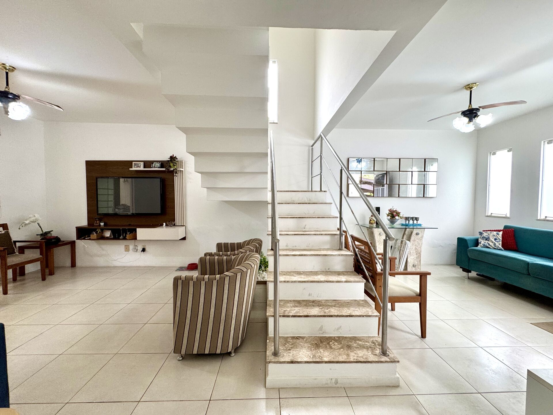 Casa à venda com 4 quartos, 127m² - Foto 11