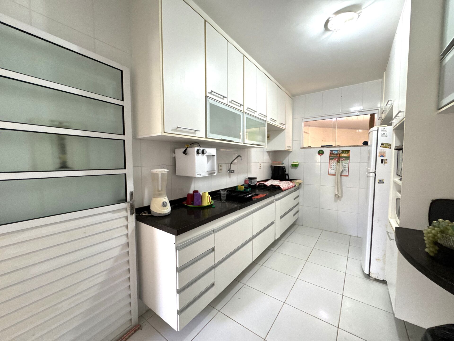 Casa à venda com 4 quartos, 127m² - Foto 27