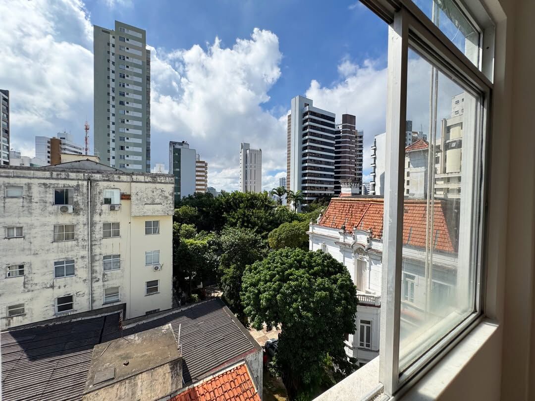 Apartamento à venda com 2 quartos, 63m² - Foto 2