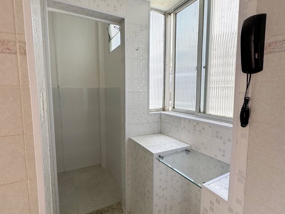 Apartamento à venda com 2 quartos, 63m² - Foto 22