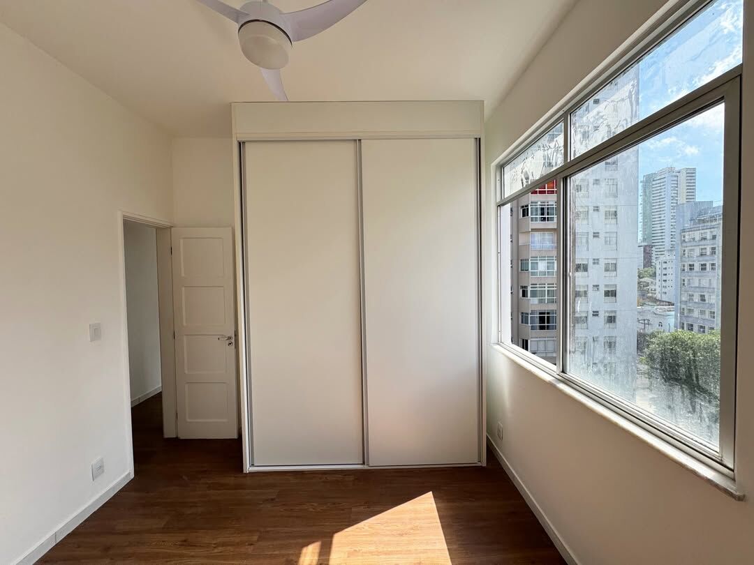 Apartamento à venda com 2 quartos, 63m² - Foto 9