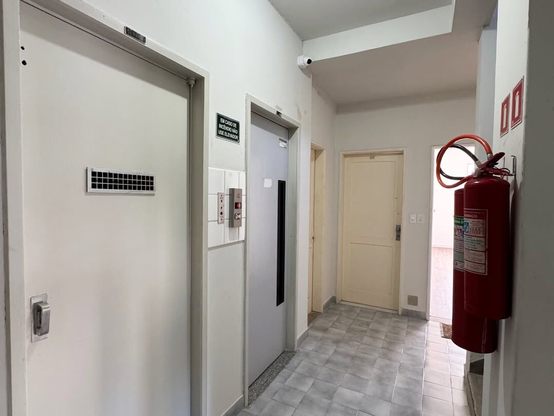 Apartamento à venda com 2 quartos, 63m² - Foto 28