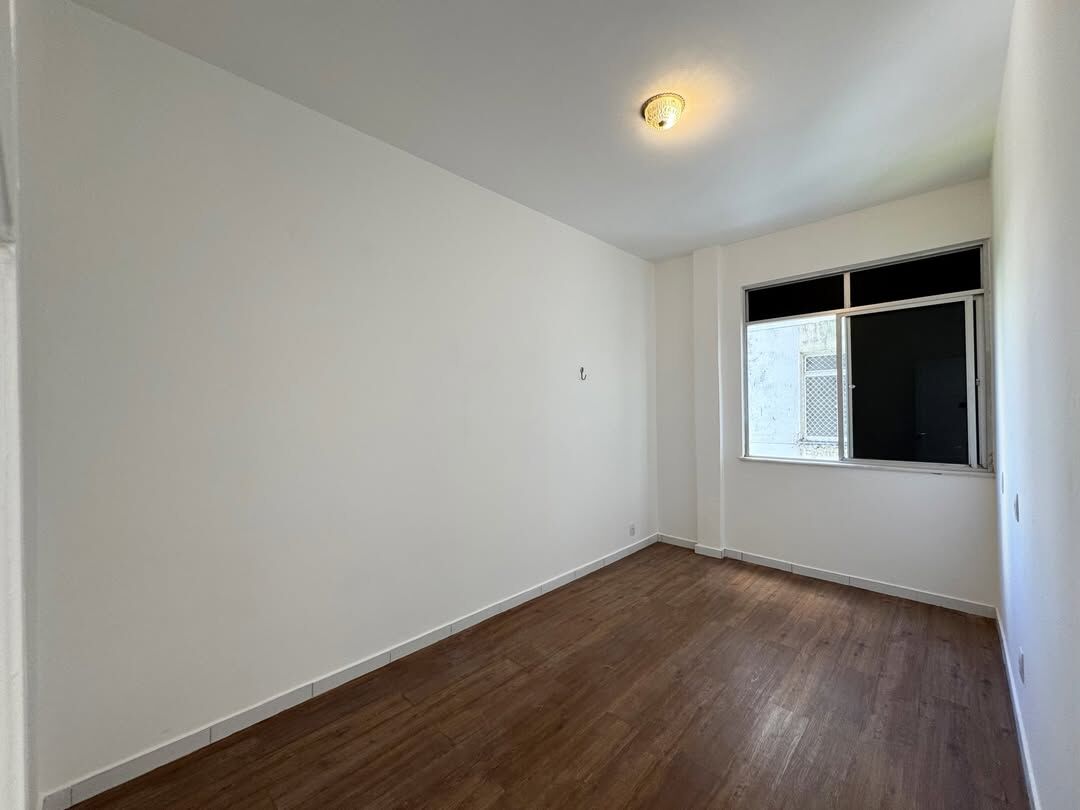 Apartamento à venda com 2 quartos, 63m² - Foto 15