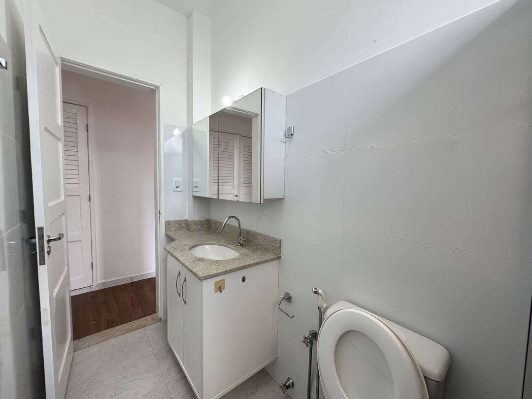Apartamento à venda com 2 quartos, 63m² - Foto 18
