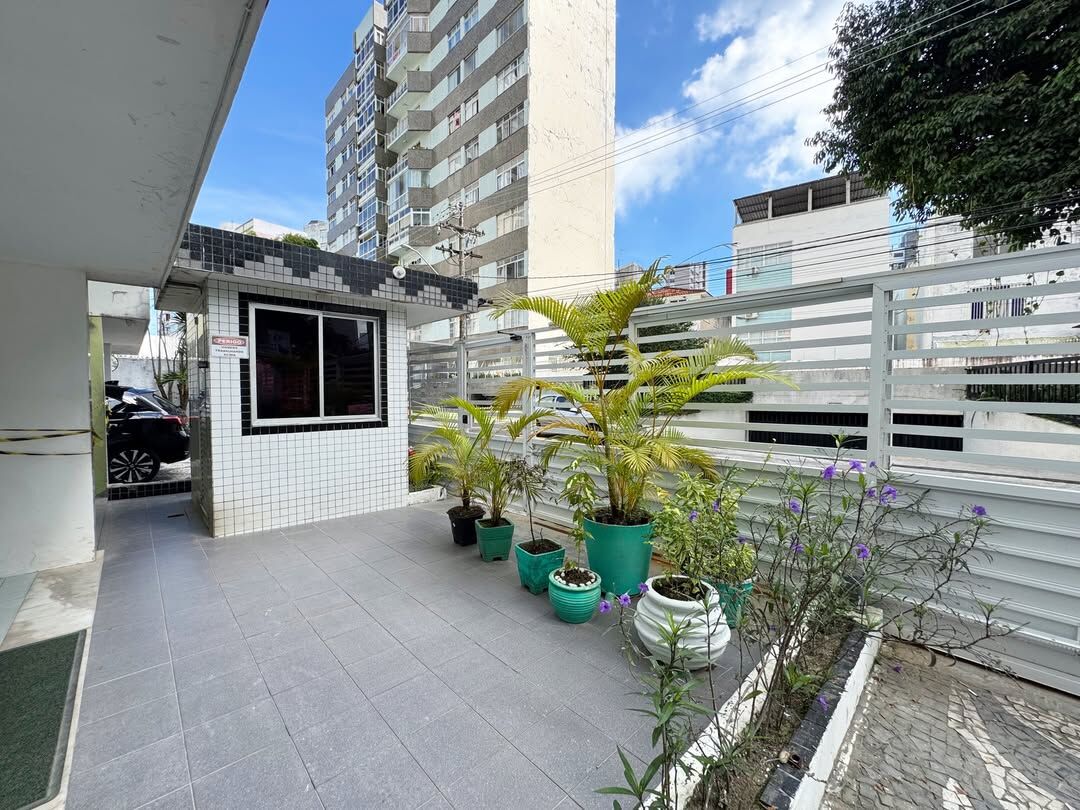 Apartamento à venda com 2 quartos, 63m² - Foto 27