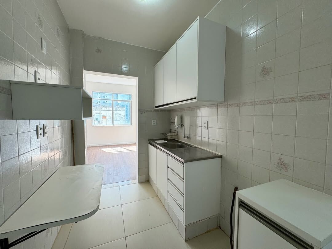 Apartamento à venda com 2 quartos, 63m² - Foto 21