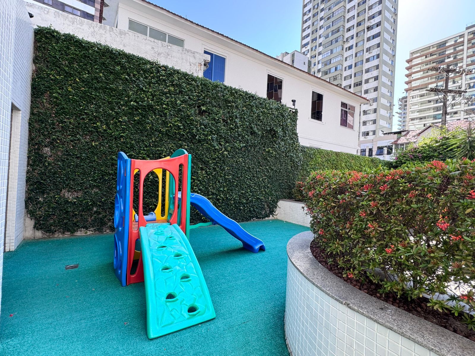 Apartamento à venda com 4 quartos, 240m² - Foto 24