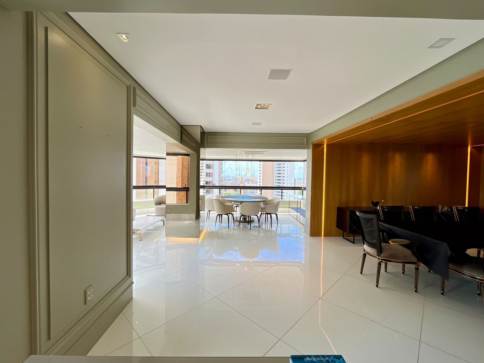 Apartamento, 3 quartos, 281 m² - Foto 3