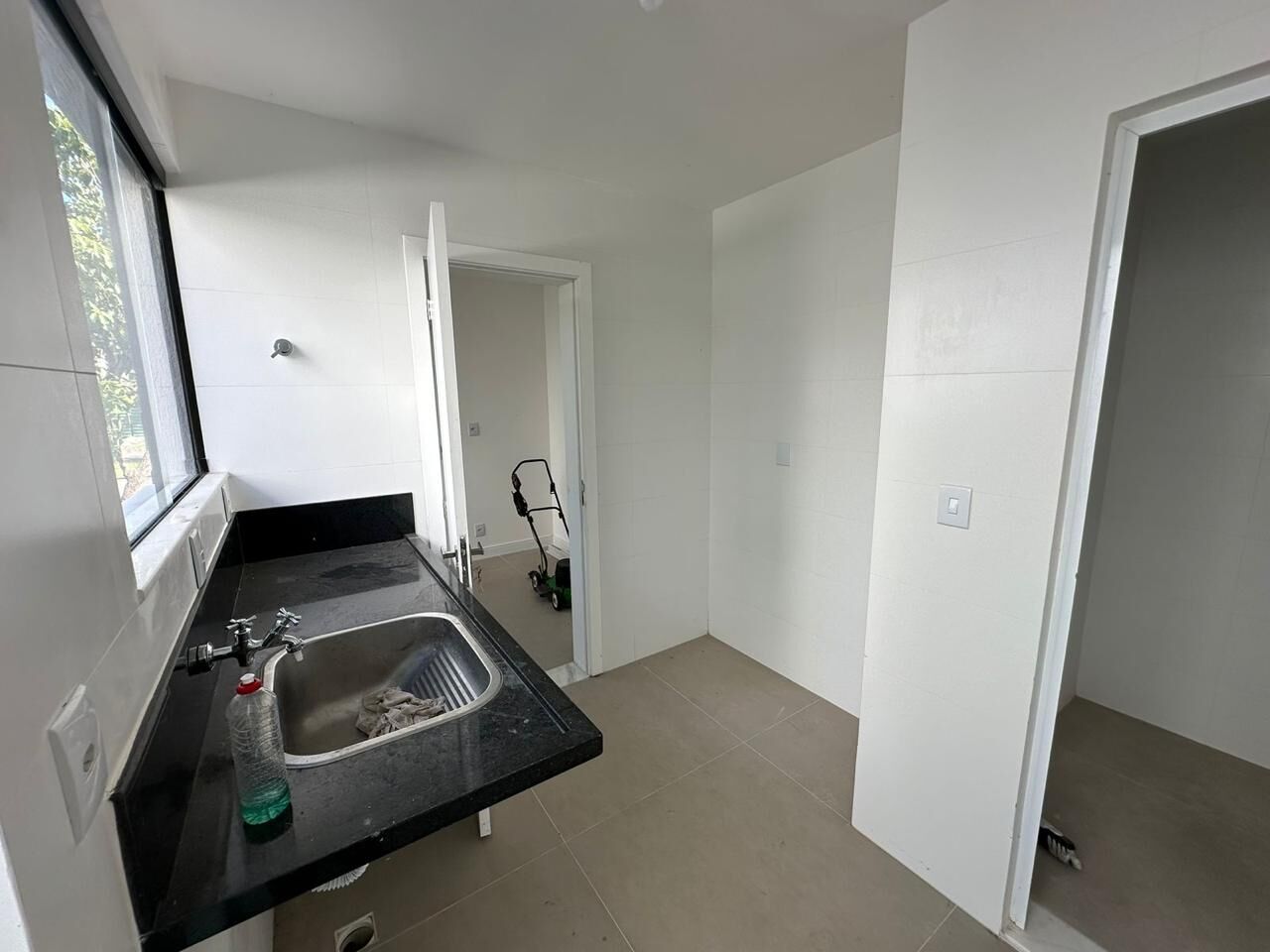 Casa à venda com 4 quartos, 345m² - Foto 22
