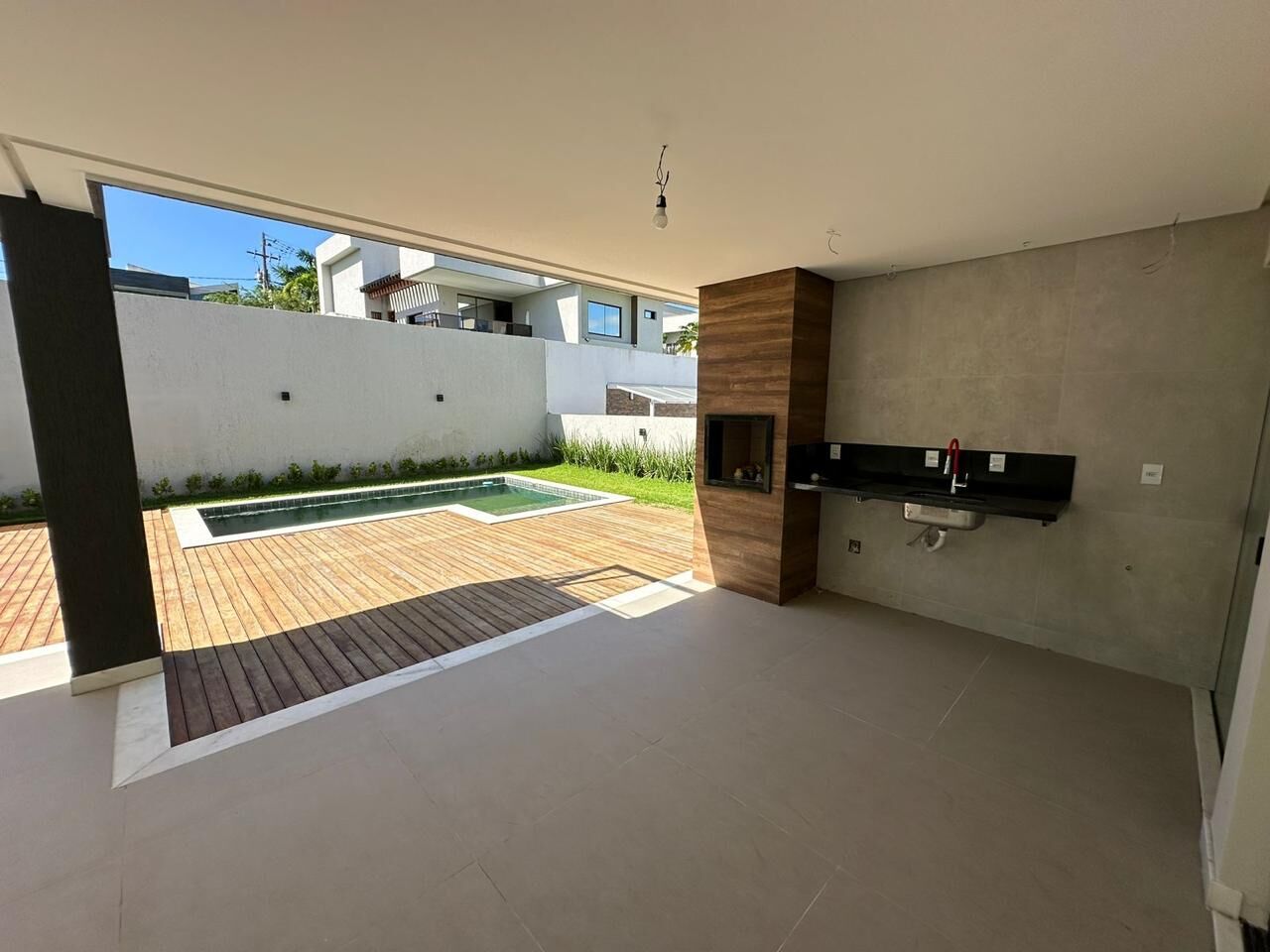 Casa à venda com 4 quartos, 345m² - Foto 20
