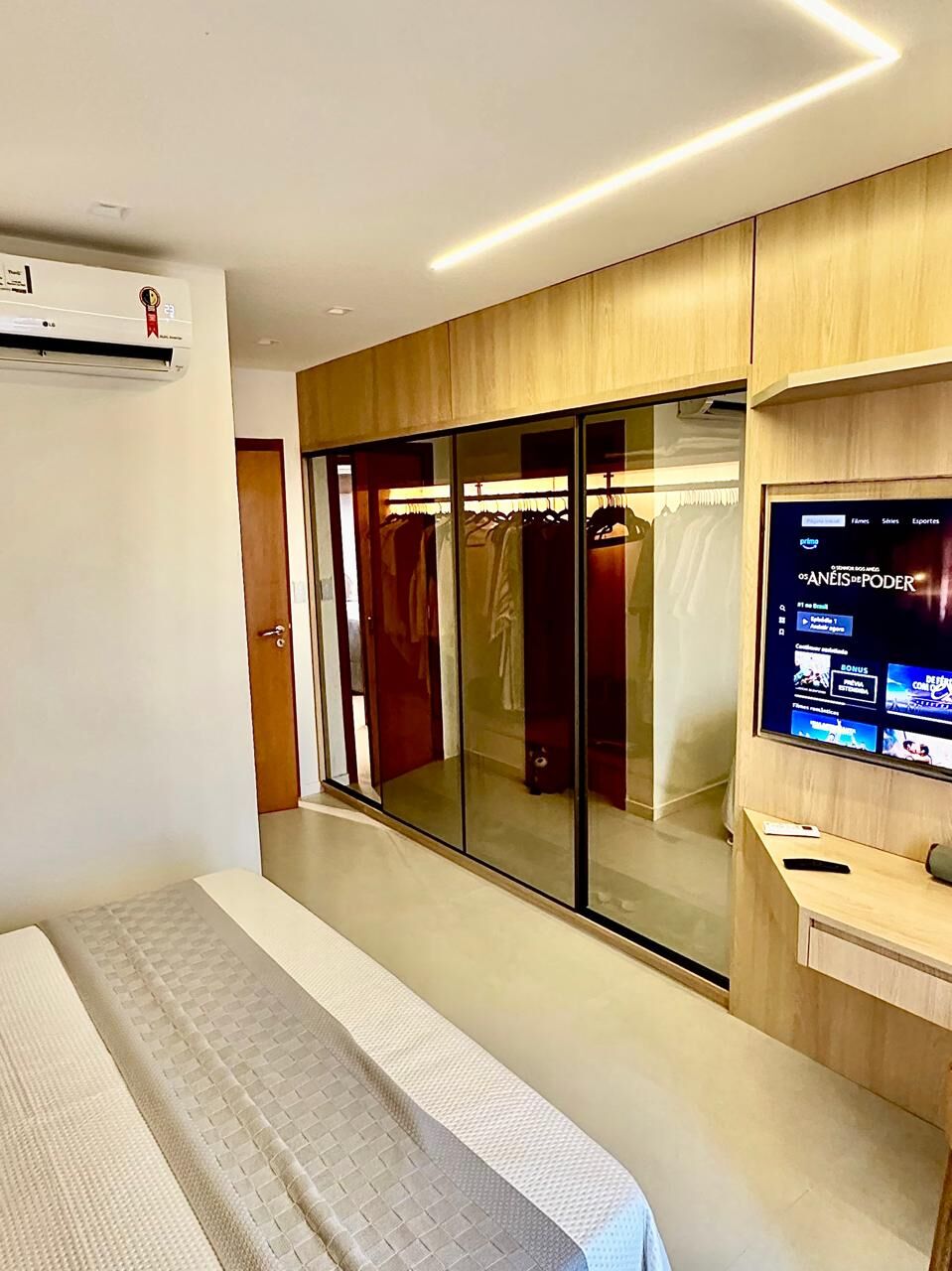 Apartamento à venda com 3 quartos, 97m² - Foto 18