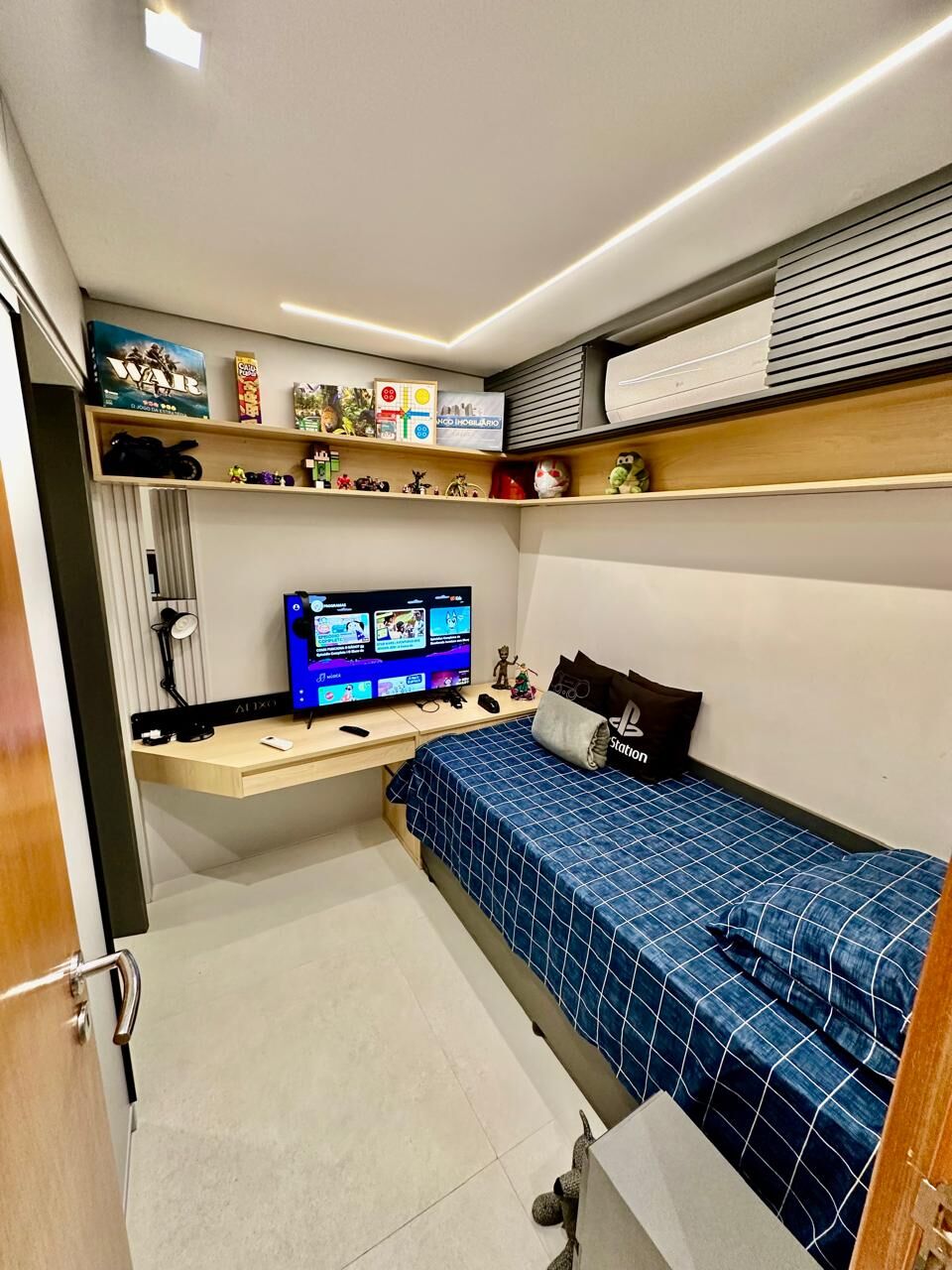Apartamento à venda com 3 quartos, 97m² - Foto 14