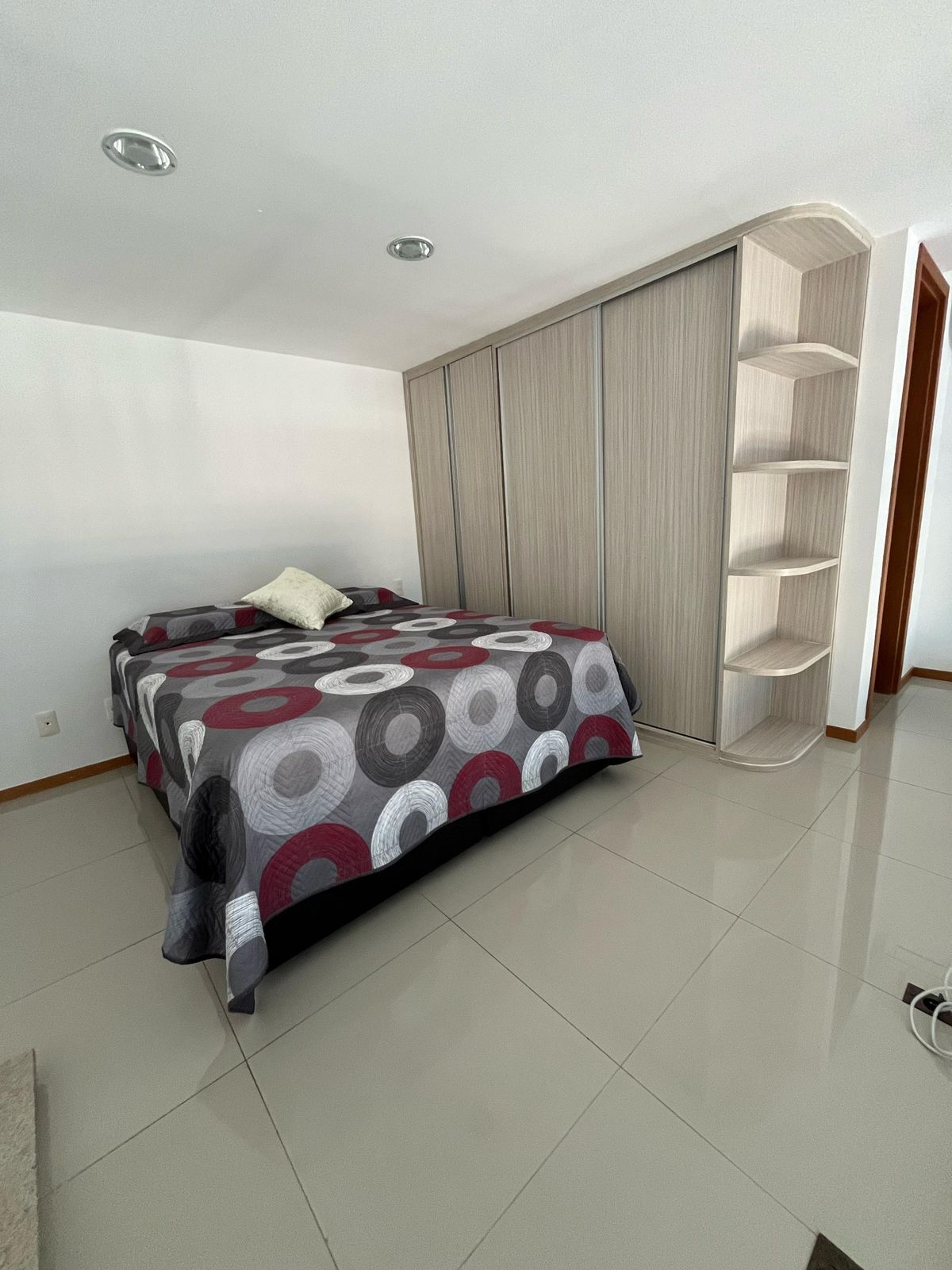 Apartamento à venda com 1 quarto, 66m² - Foto 10