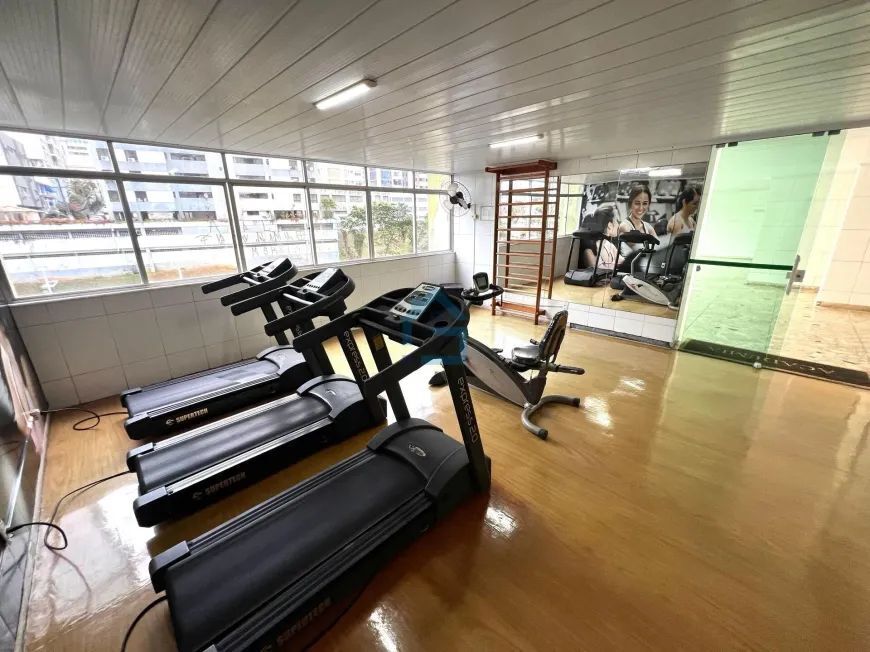 Apartamento à venda com 2 quartos, 70m² - Foto 15