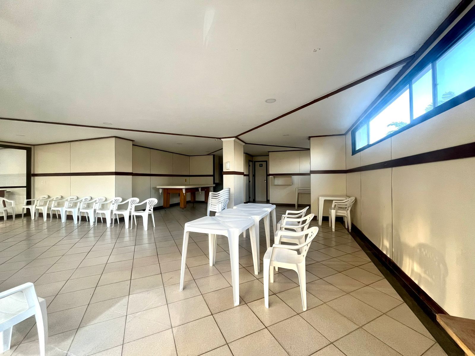 Apartamento à venda com 2 quartos, 80m² - Foto 18