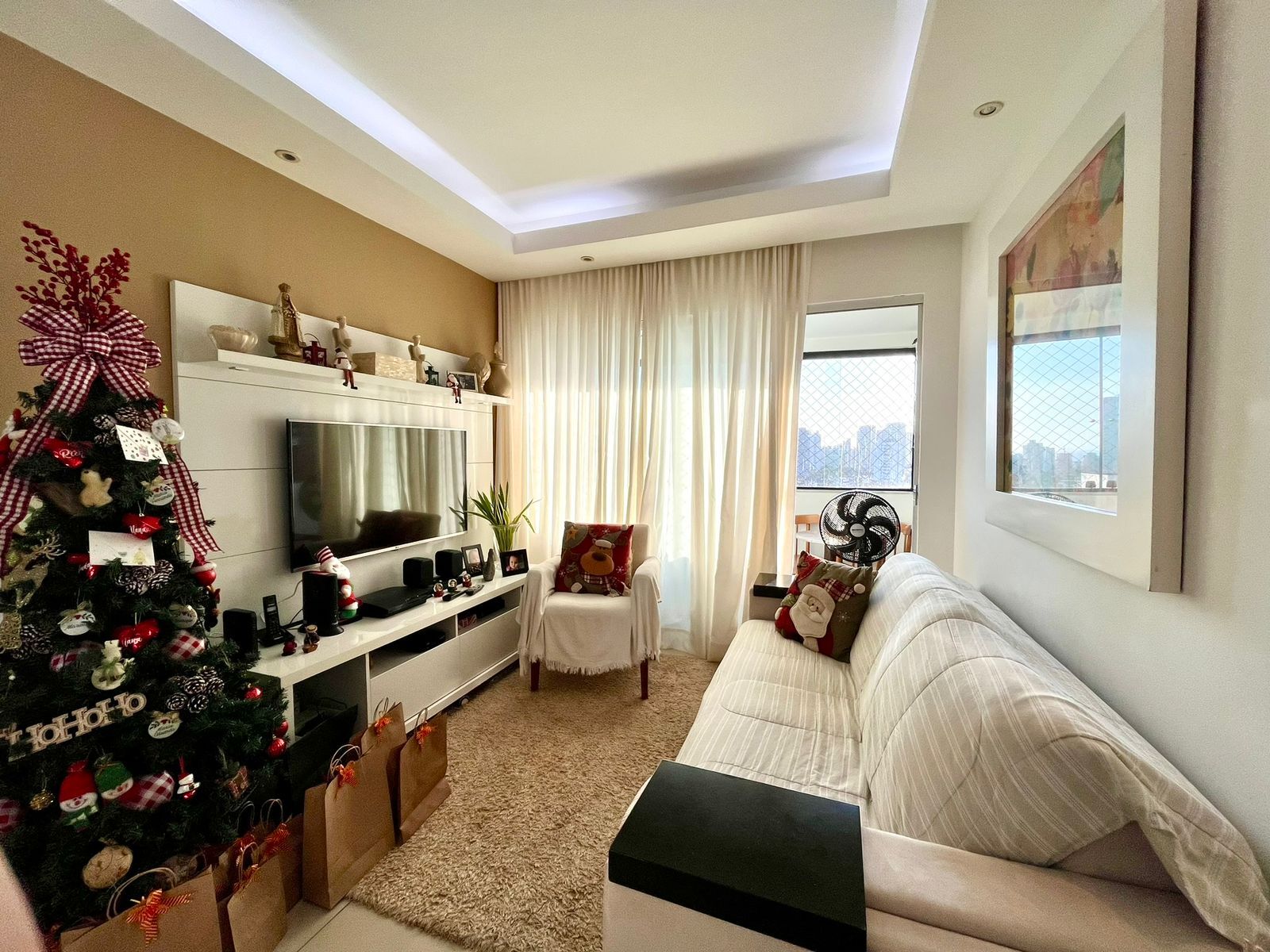 Apartamento à venda com 2 quartos, 80m² - Foto 1
