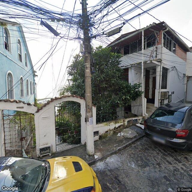 Imagem estática do "Street View" da localização