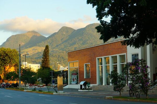 Centro de Jaraguá do Sul: Sofisticação Urbana, Conectividade e Valorização Garantida