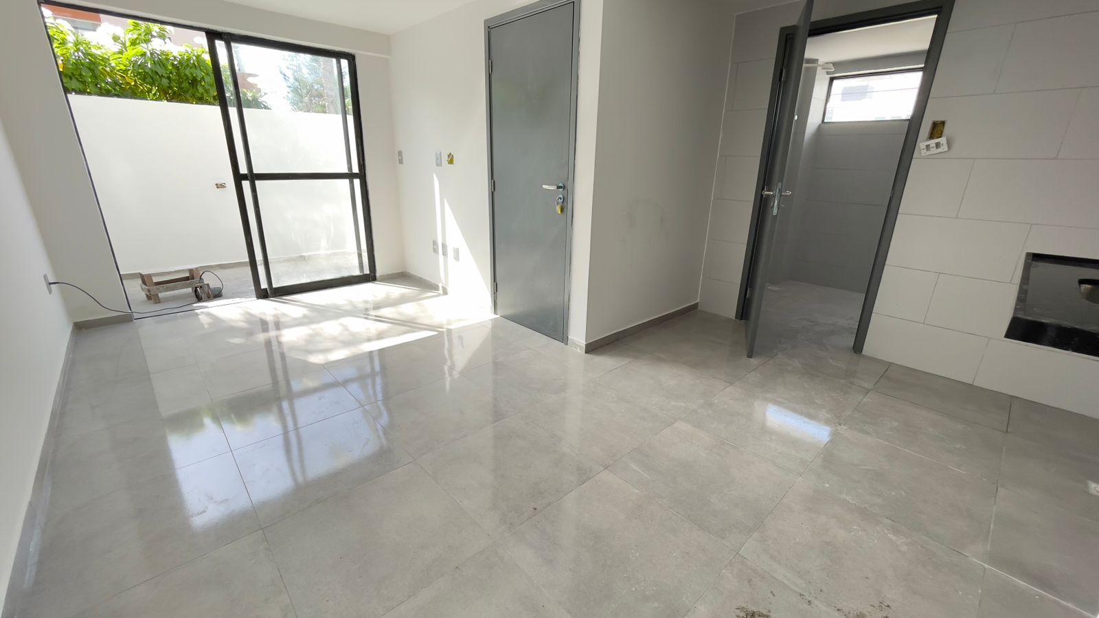 Apartamento à venda com 2 quartos, 70m² - Foto 43