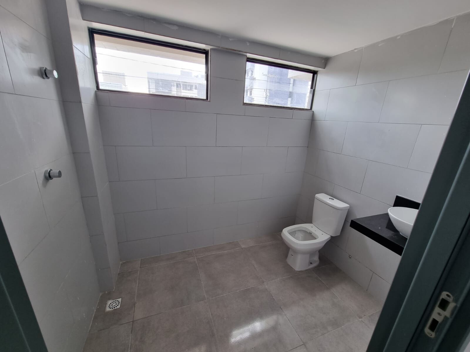 Apartamento à venda com 2 quartos, 70m² - Foto 51