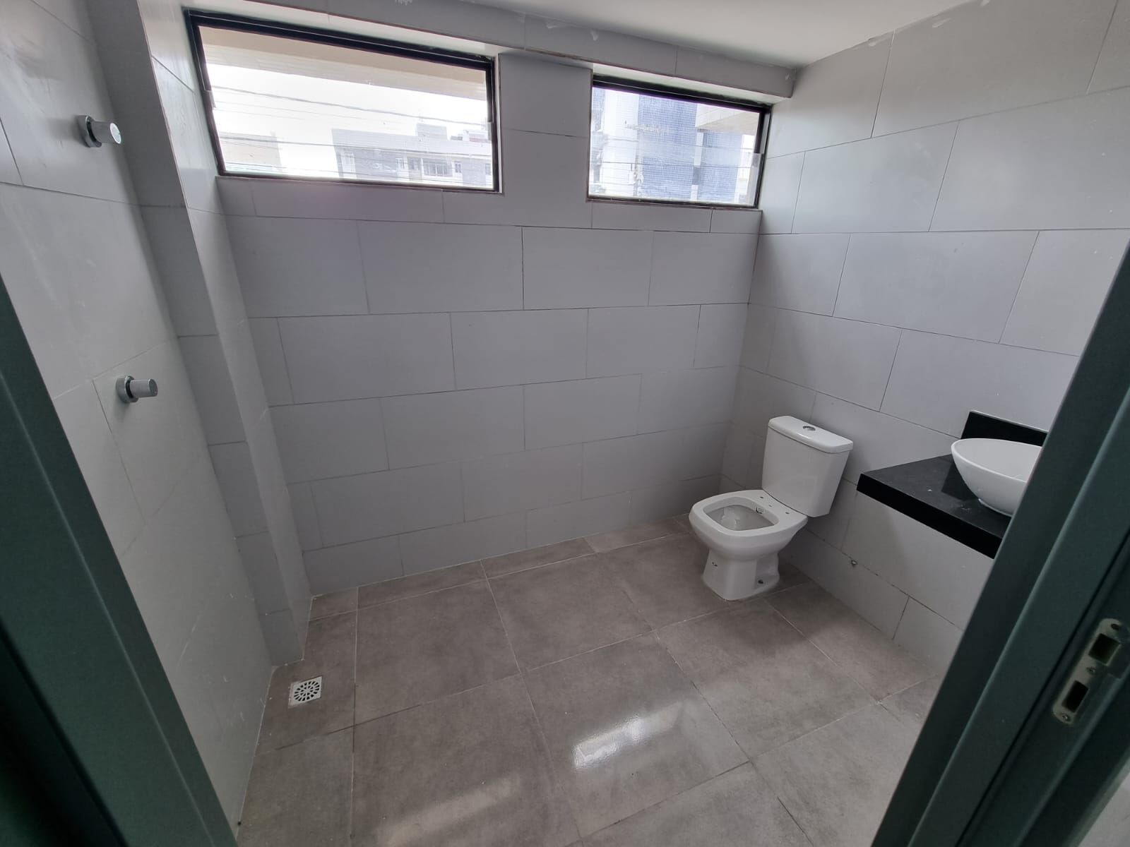 Apartamento à venda com 2 quartos, 70m² - Foto 48