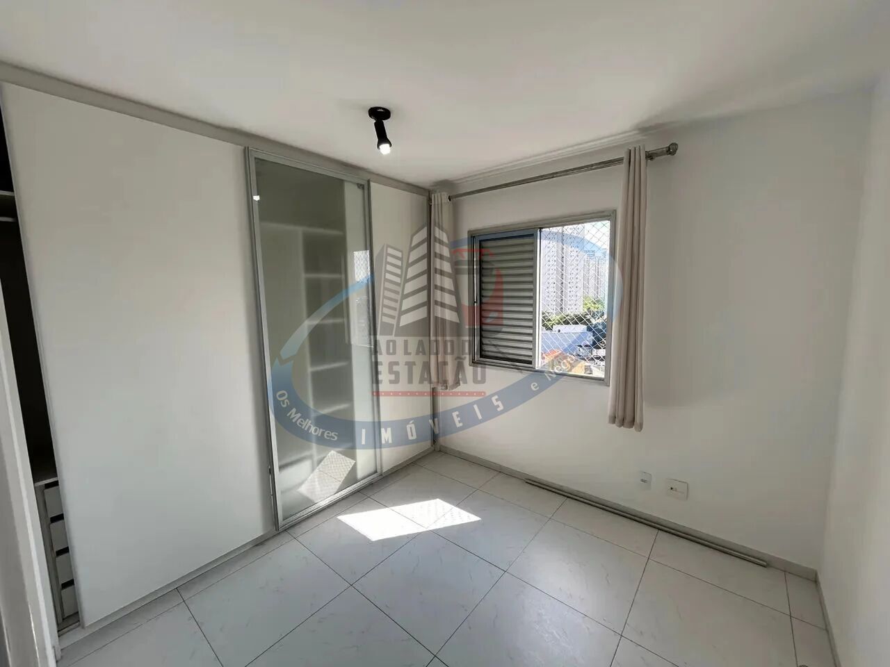 Apartamento para alugar com 3 quartos, 75m² - Foto 5