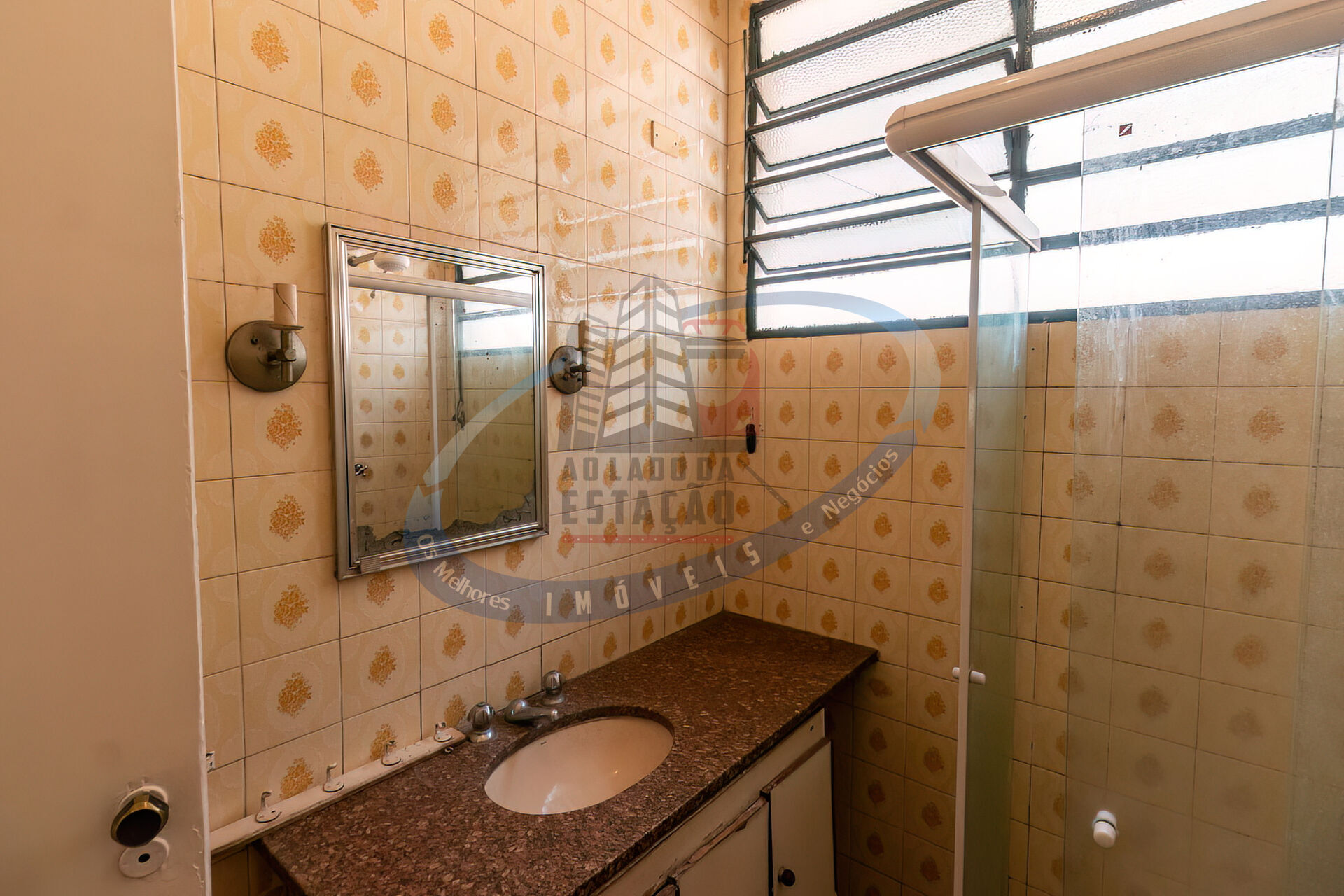 Casa para alugar com 4 quartos, 120m² - Foto 23