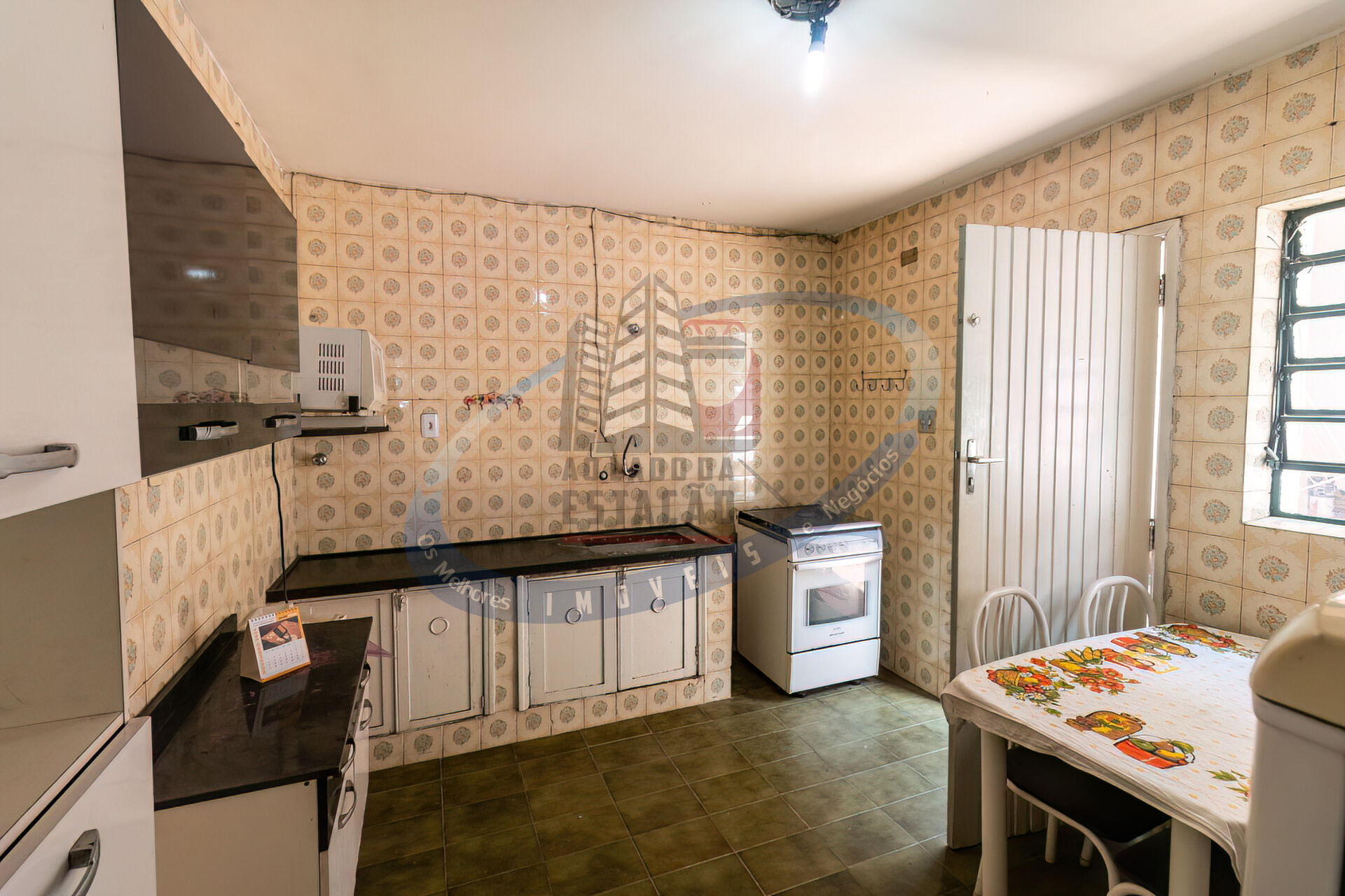 Casa para alugar com 4 quartos, 120m² - Foto 8