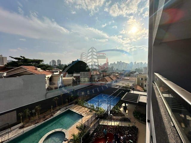 Apartamento para alugar com 3 quartos, 101m² - Foto 2