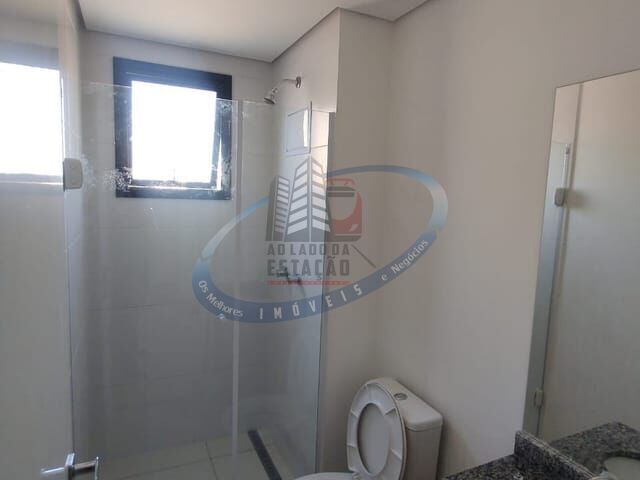 Apartamento para alugar com 3 quartos, 101m² - Foto 15