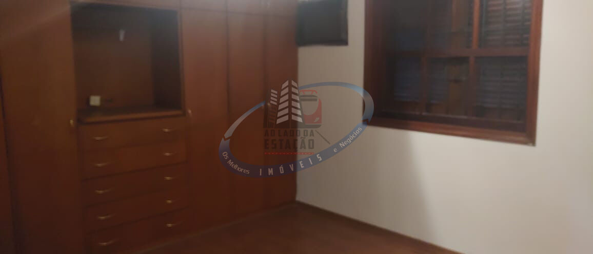 Casa à venda com 4 quartos, 500m² - Foto 15