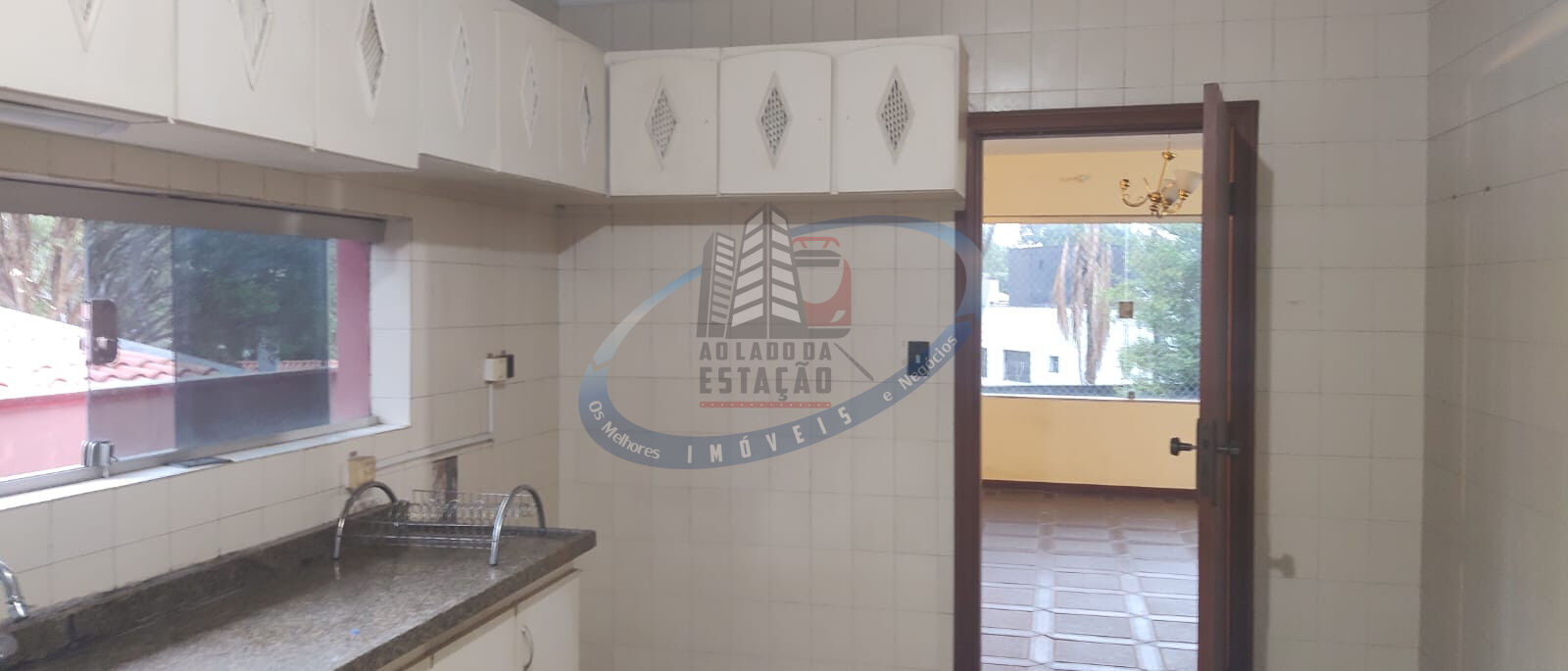 Casa à venda com 4 quartos, 500m² - Foto 6