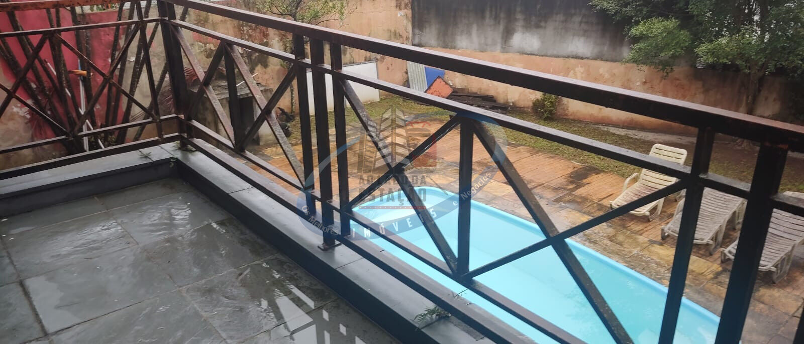 Casa à venda com 4 quartos, 500m² - Foto 1