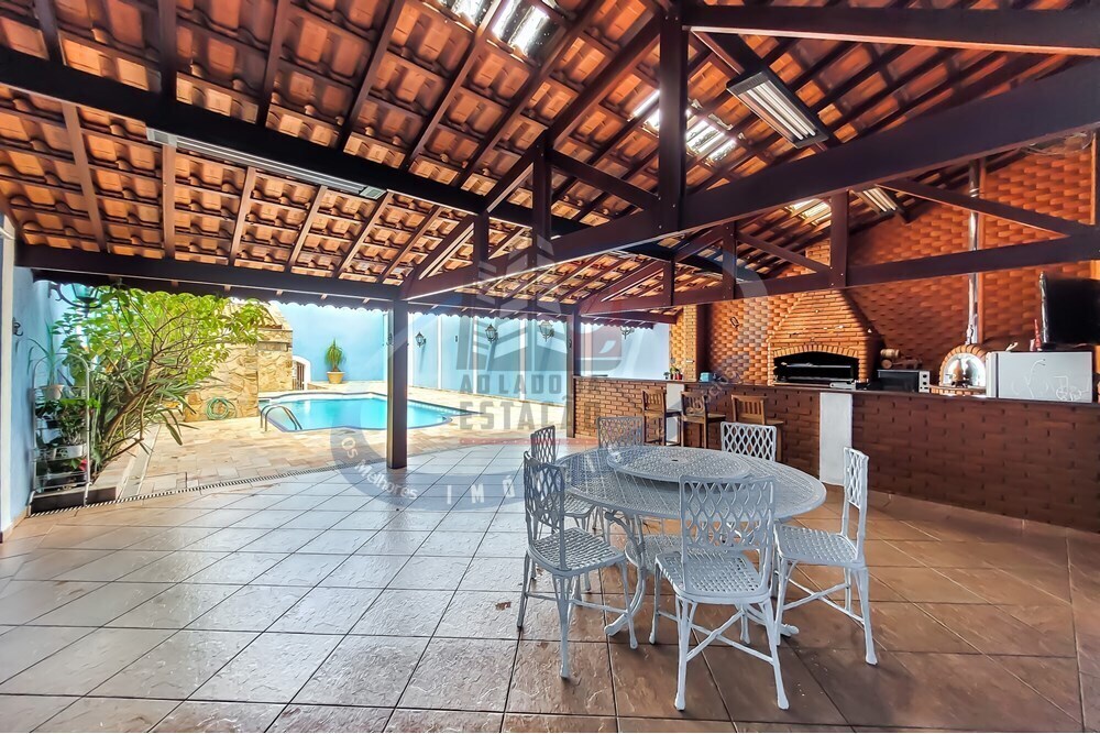 Casa, 4 quartos, 402 m² - Foto 8