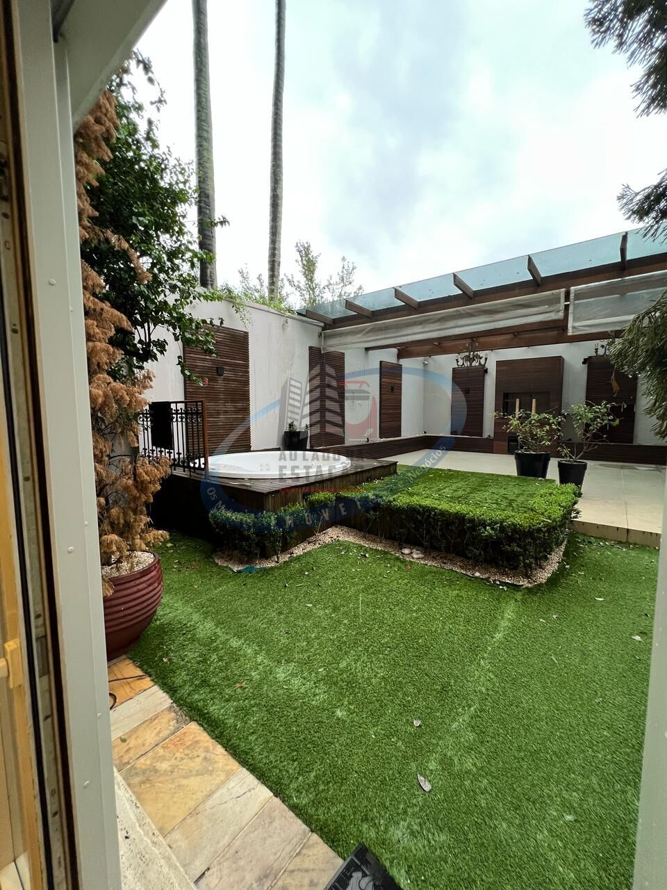 Casa para alugar com 4 quartos, 435m² - Foto 6
