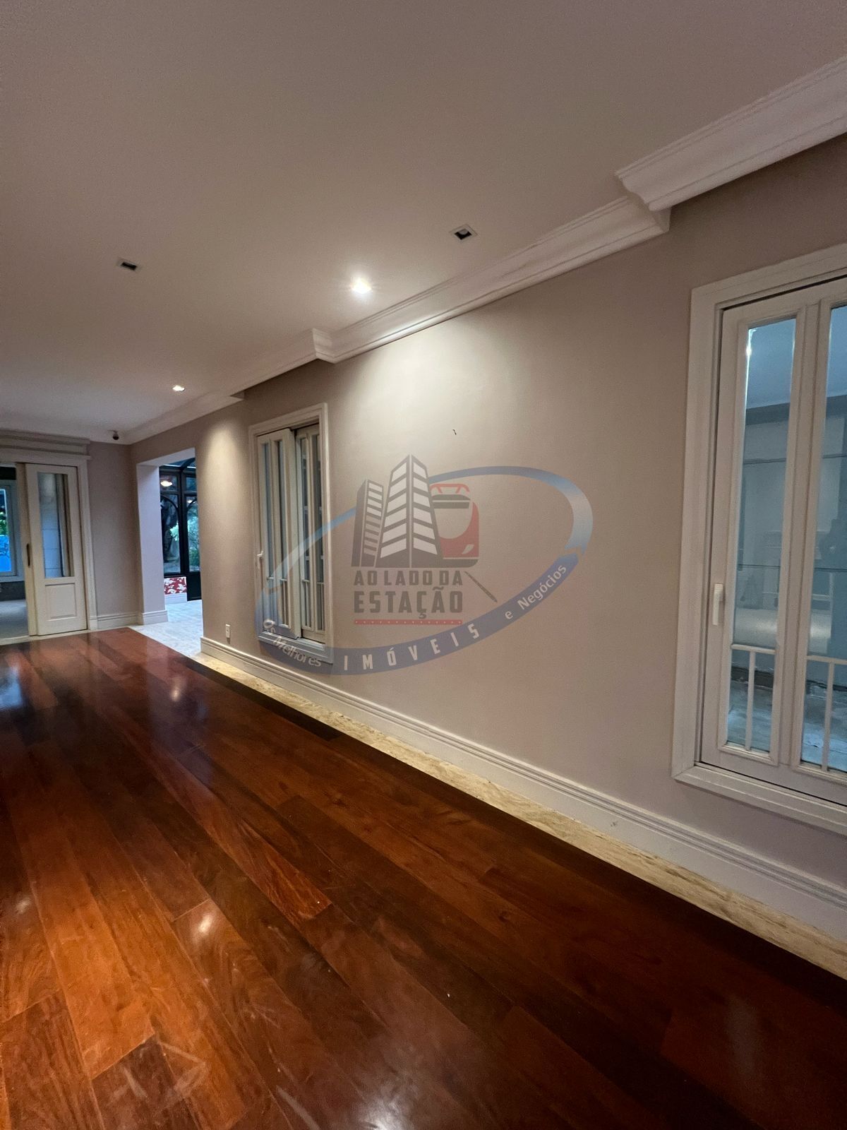 Casa para alugar com 4 quartos, 435m² - Foto 23