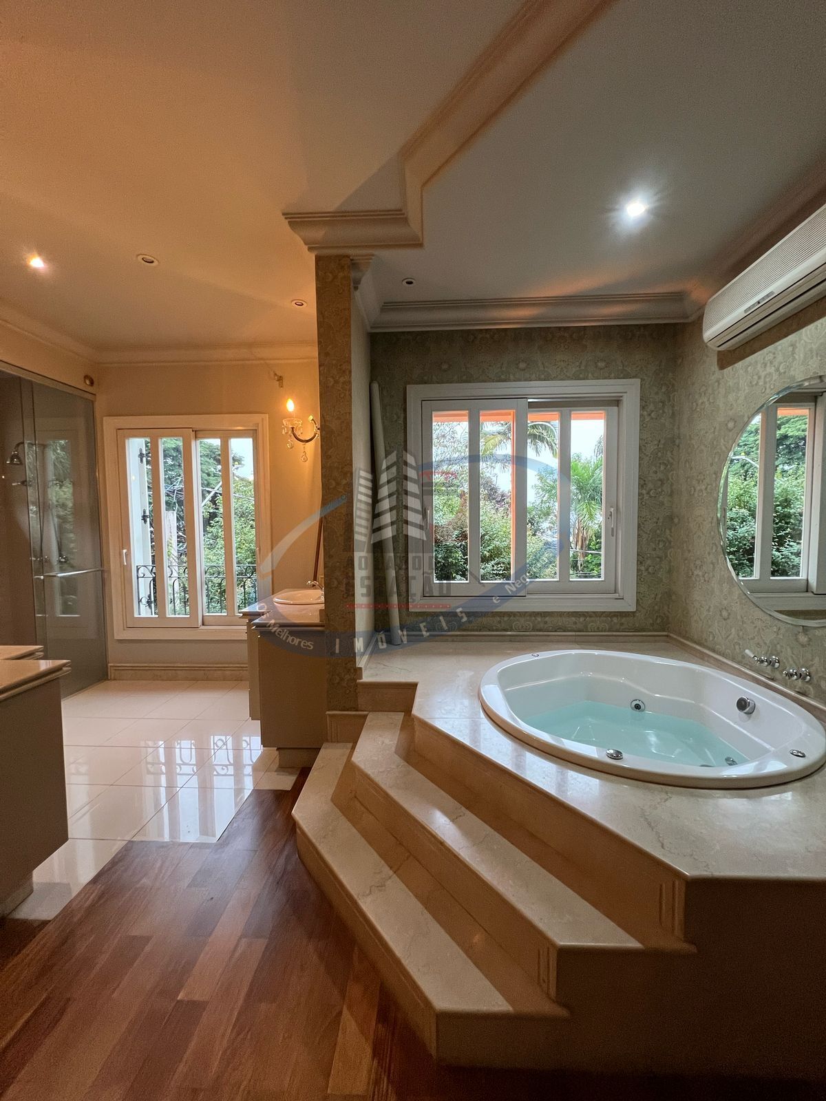 Casa para alugar com 4 quartos, 435m² - Foto 40