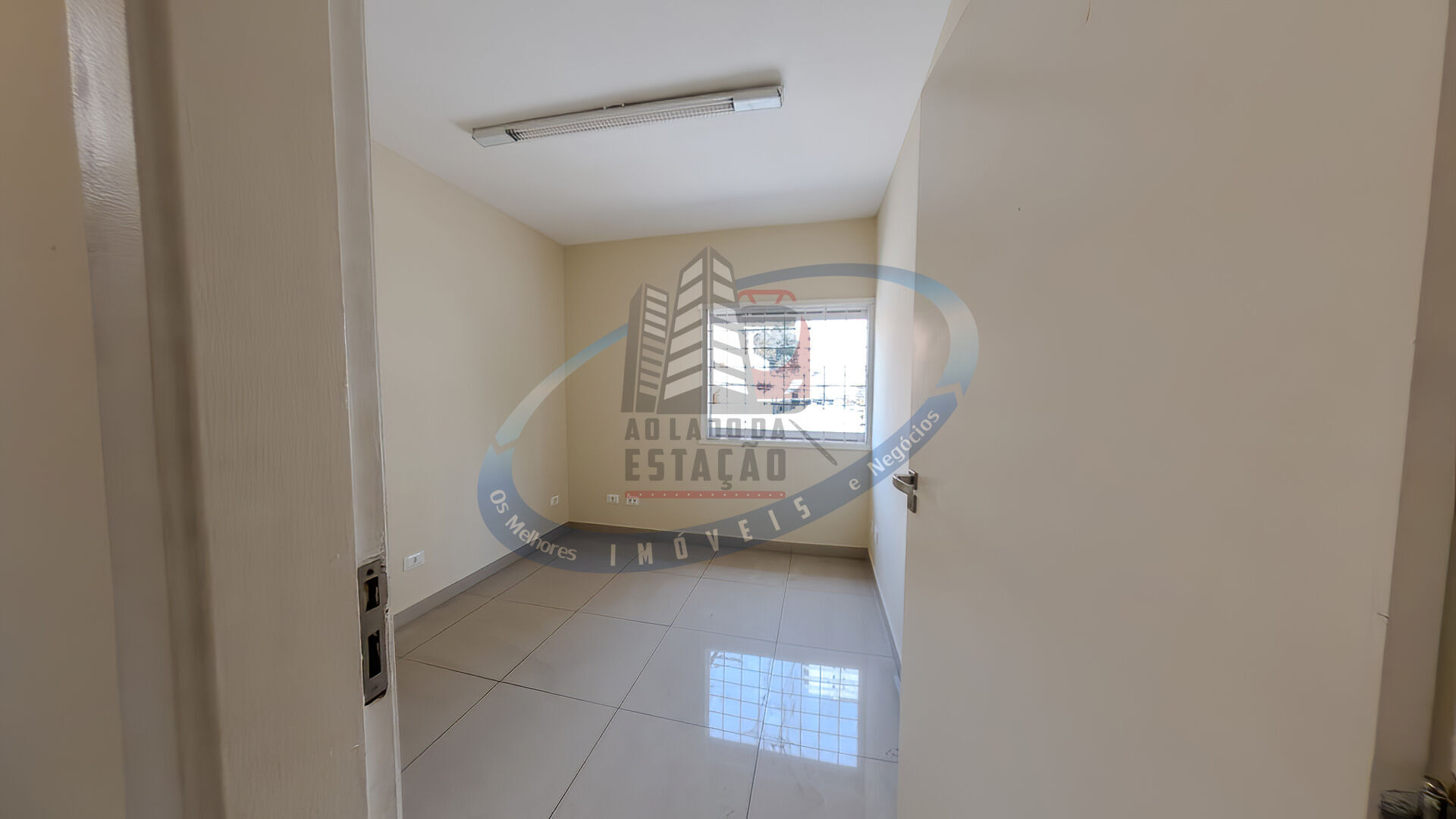 Casa, 5 quartos, 104 m² - Foto 4