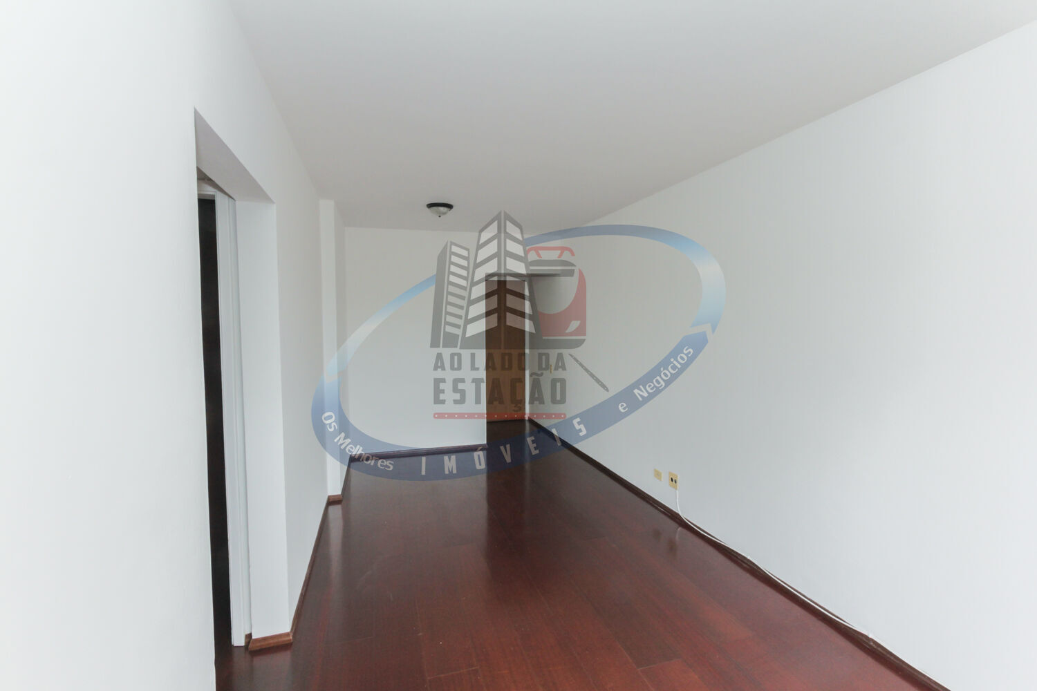 Apartamento para alugar com 2 quartos, 65m² - Foto 5