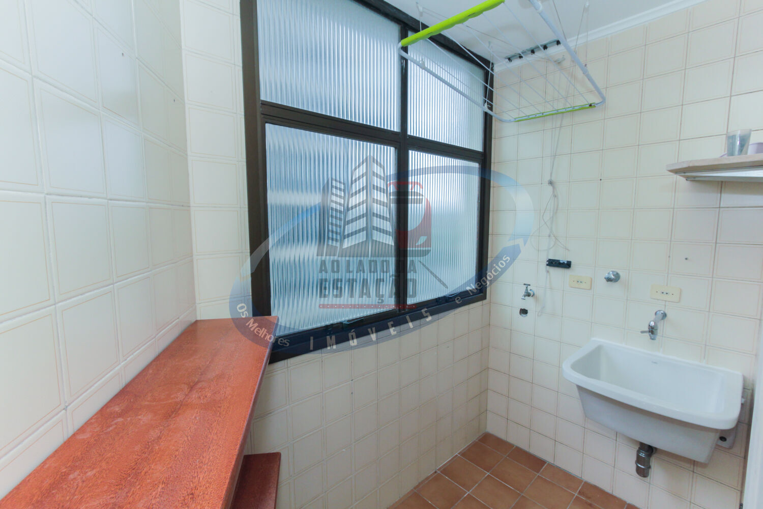 Apartamento para alugar com 2 quartos, 65m² - Foto 19