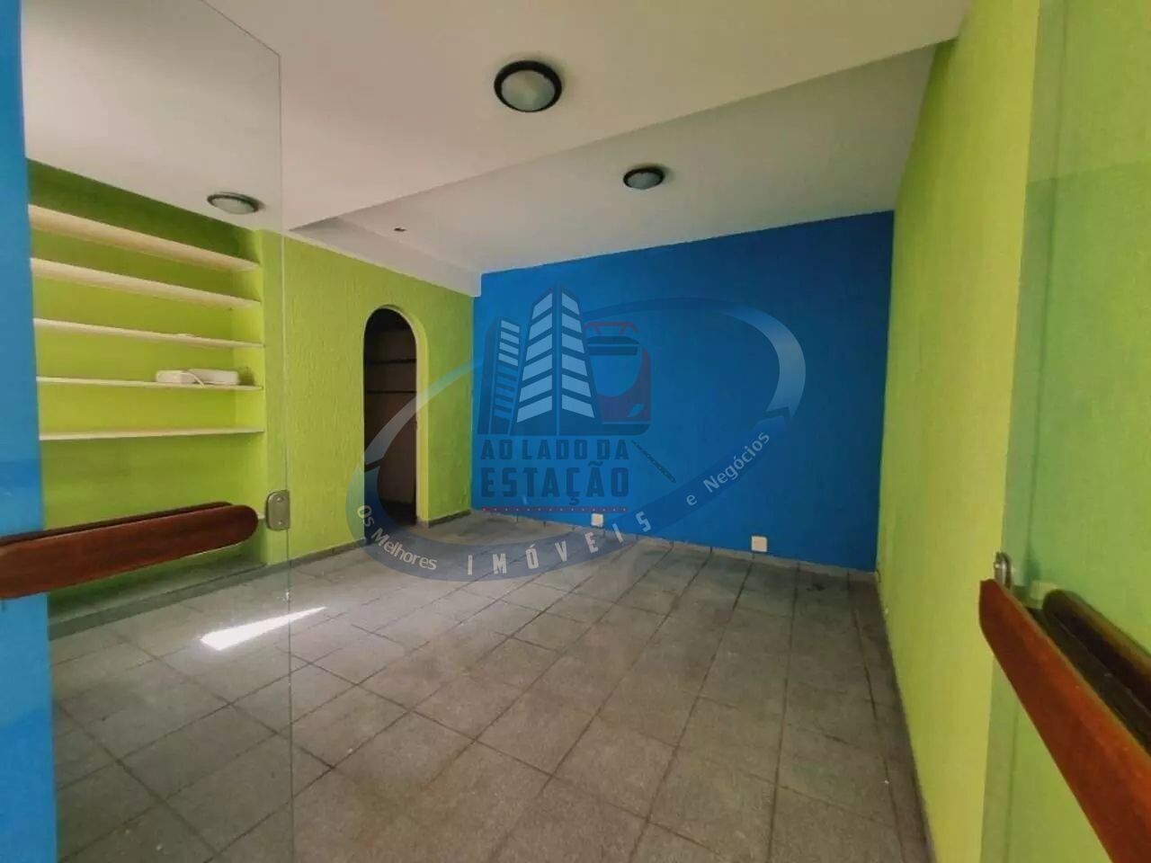 Casa para alugar com 4 quartos, 792m² - Foto 7