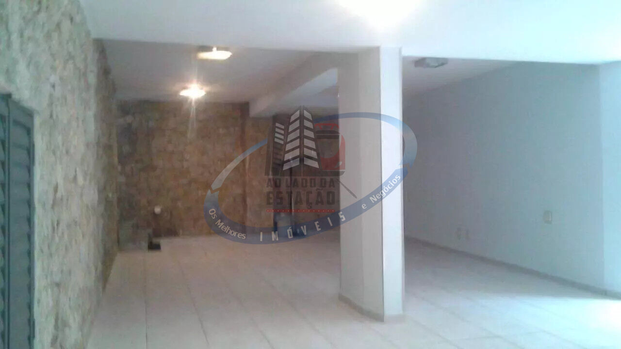 Casa para alugar com 4 quartos, 792m² - Foto 24