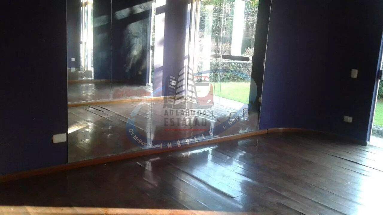 Casa para alugar com 4 quartos, 792m² - Foto 36