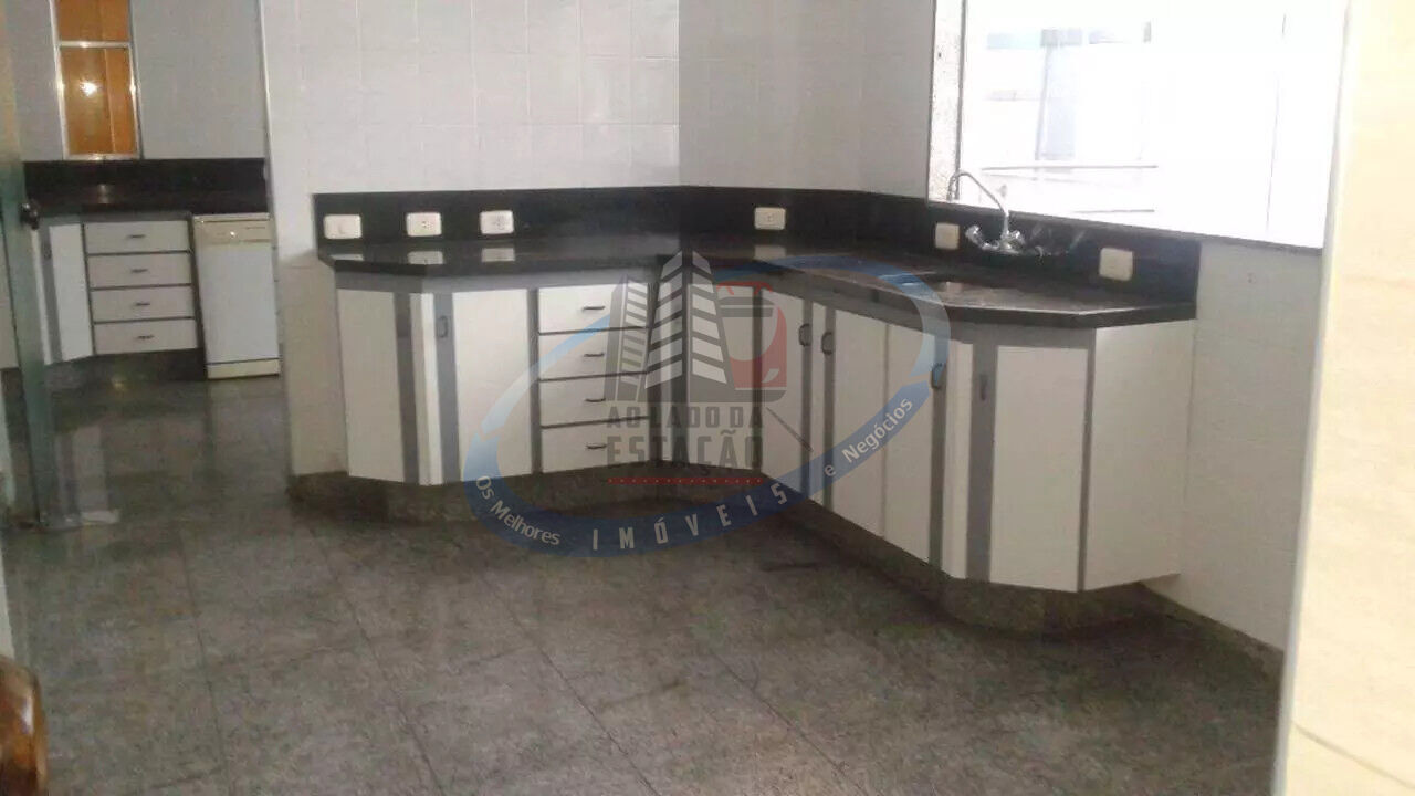 Casa para alugar com 4 quartos, 792m² - Foto 21